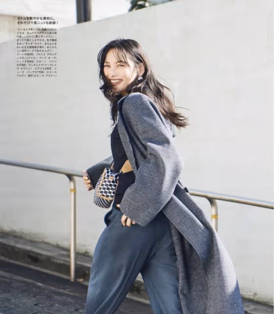 上了年紀的女人，頭髮最好「過耳不過肩」！尤其這3種，洋氣減齡