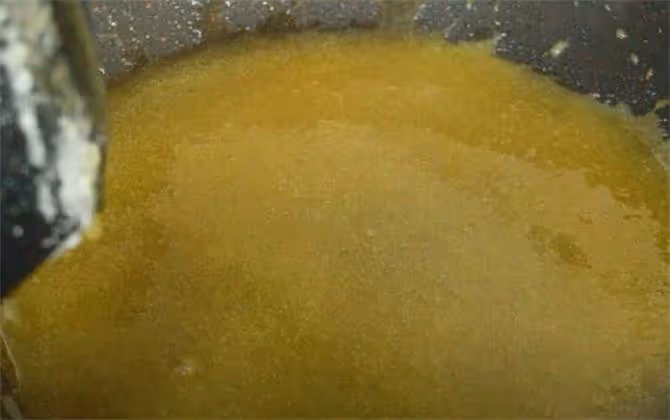 麵粉和白糖創新做法,大鍋一炒,酥香甜脆,一出鍋全家搶著吃