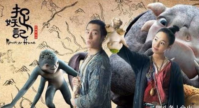 白百何深夜搬進劇組公寓,行李過多四人幫忙,單肩扛包打扮樸素