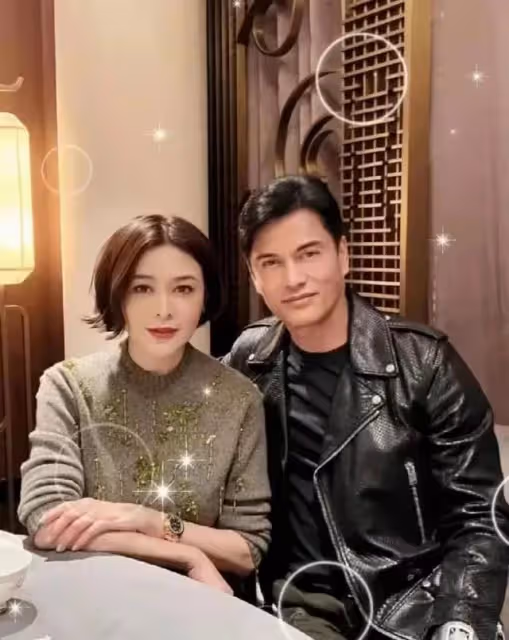 60歲香港知名女星近況曝光保養得宜，與20多歲小鮮肉約會不懼閒言