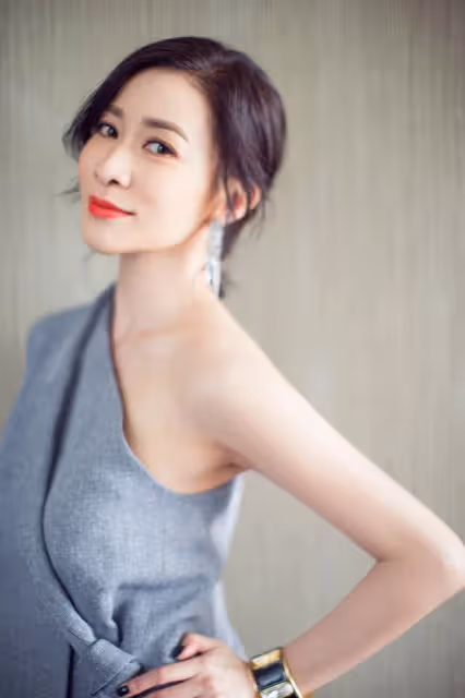 合作融洽!TVB視後重返娘家拍新劇,因氣場強大多次被指嚇壞新人