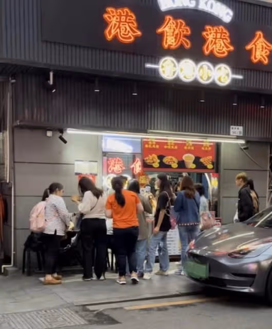 舉家北上發展！TVB前藝人離巢到內地賣港式小吃，生意好更開分店