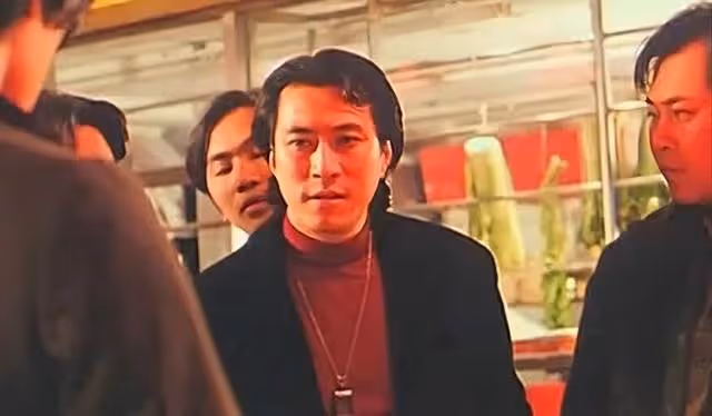 香港知名男星突然宣布復出,與後輩拍床戲,被大讚有紳士風度
