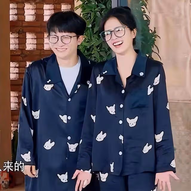被節目組區別對待,白鹿替周深解圍,兩人雙向奔赴連睡衣都一樣