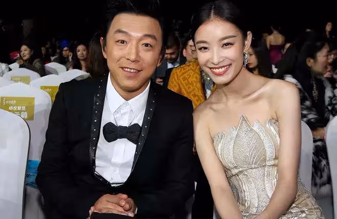 黃渤倪妮劇組突發意外!升降台從高空坍塌8人受傷,現場畫面曝光