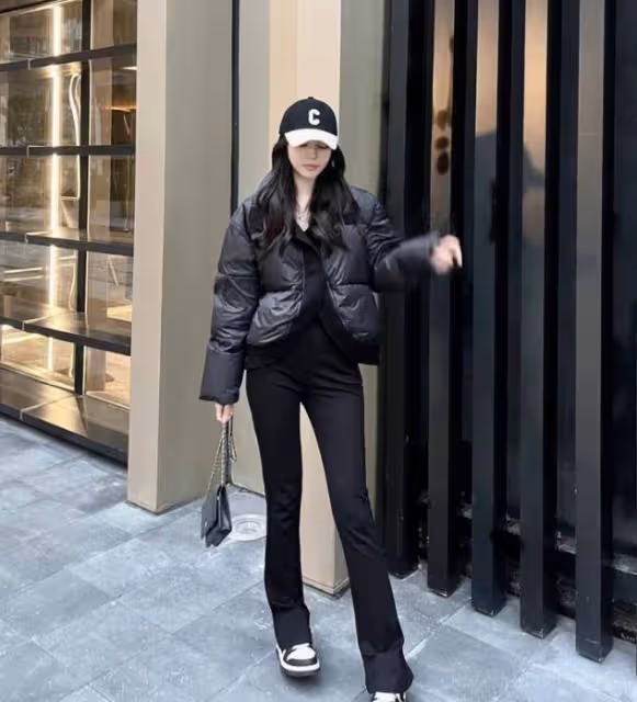 矮個子女生不試試「短外套+馬蹄褲」，都不知道能這麼顯高顯瘦！