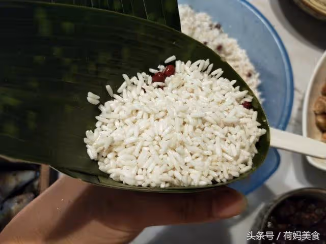 粽子不用去買了，自己在家就能做，味道好吃，包法簡單，一看就會！