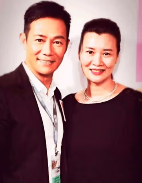 明星過「520」秀恩愛!張兆輝曬愛的表白,王祖藍親下廚討妻歡心