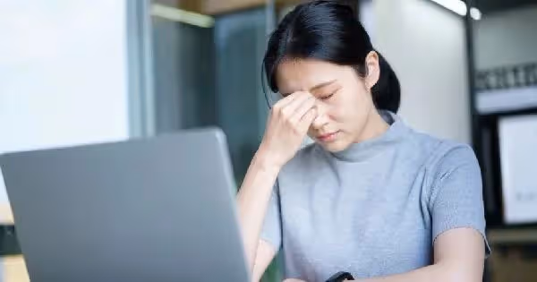 報稅驚見「小孩被阿伯搶去報」！質問媽媽「冷回一句話」人妻氣炸：原地往生