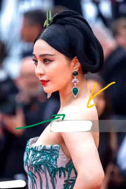 扔項鍊,雙開門,坎城紅毯上的明星,挨個把臉丟了個遍