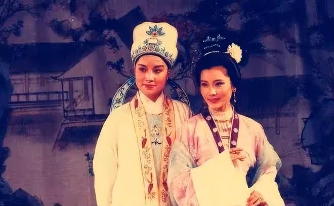 60歲何賽飛怒斥行業亂象,心疼月薪1500戲曲演員,真性情讓人動容