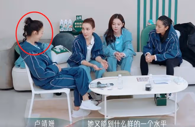 汪小敏翻車,被指看人下菜區別對待許靖韻,陳嘉樺被吐槽抱團