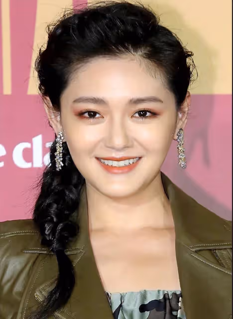 45歲的大S為什麼不顯老?少女感臉型的優勢,被她展現得淋漓盡致