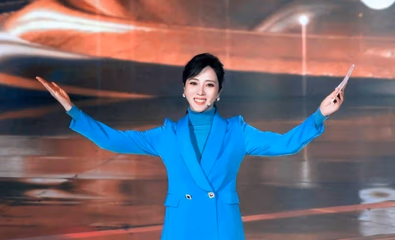李姐不僅長相甜美,氣質也是挺絕的,電視臉也太高級了吧