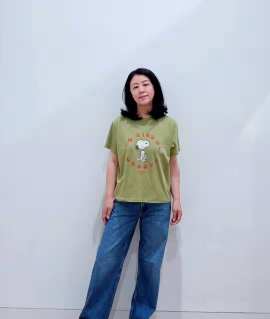 女人過了五十歲,一定要嘗試這款「鎖骨發」,簡約大氣又顯氣質