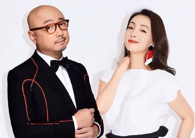 徐崢否認轉移8億資產逃往國外,同時也證明妻子陶虹的清白