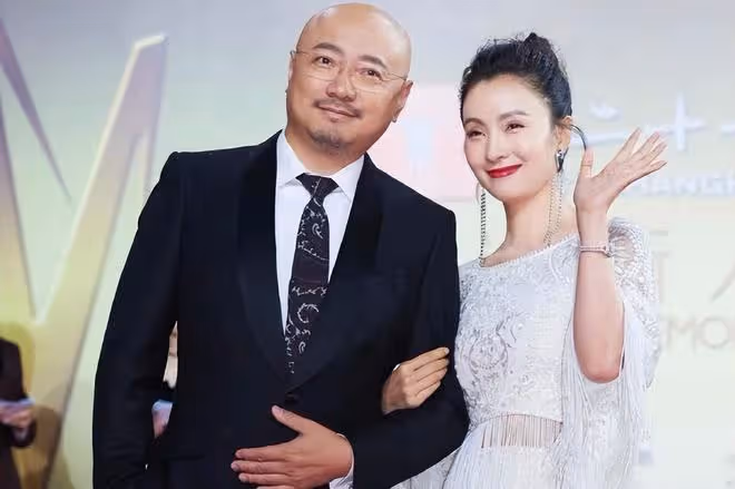 徐崢否認轉移8億資產逃往國外,同時也證明妻子陶虹的清白