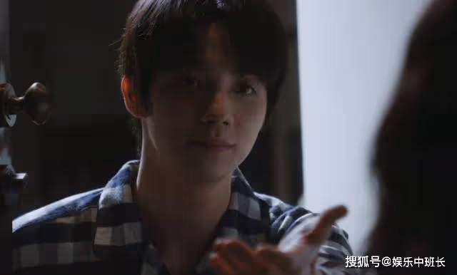 《後浪》任天真不知，他對許萌的兩次救贖，只會將其推進地獄
