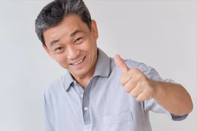 退休金九千說四千，兒子讓我吃泡麵，回家路上我想通了