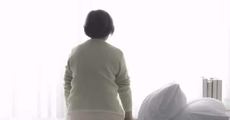親家母出二十萬買我兒子給她養老；我出三十萬兒子拒絕後我更絕情