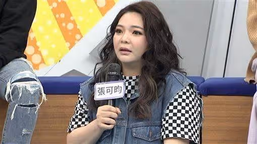 曬女兒遭轟「去照鏡子」!小甜甜為母則強喊「有問題針對我就好」高EQ反擊網讚翻