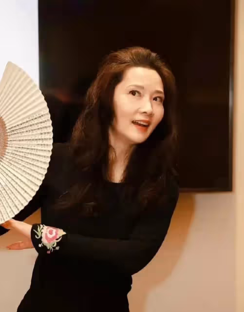 何賽飛怒批行業現狀後續,本人境況惹網友擔憂,3點猜測引發討論