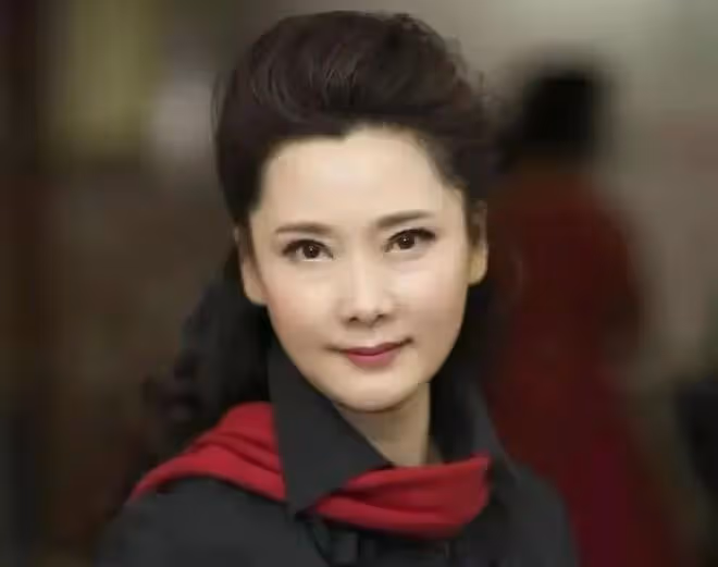 何賽飛怒批行業現狀後續,本人境況惹網友擔憂,3點猜測引發討論