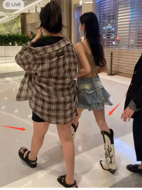 歐陽娜娜baby吃麥當勞被偶遇，baby又美又瘦，歐陽娜娜穿搭遭吐槽