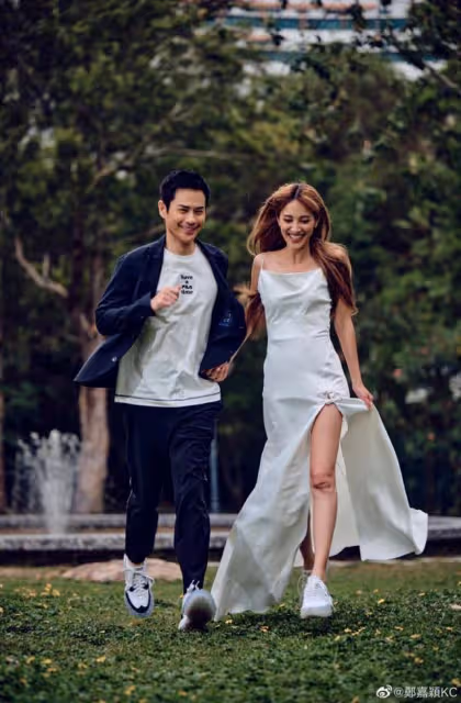 時隔9年再同框!TVB視帝與內地當紅小生相聚,兩人喝到滿臉通紅