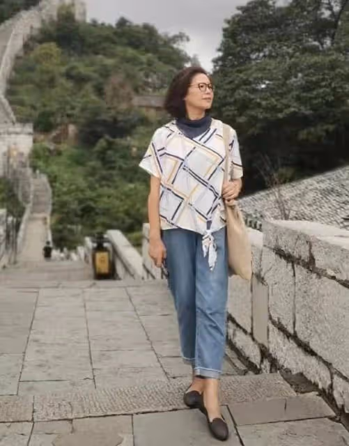「九分褲」才是炸街首選，配上這幾雙鞋，50歲女人也能美到爆表