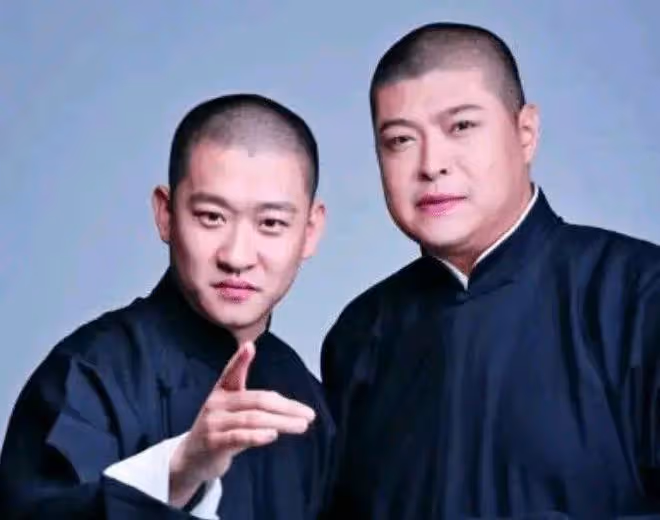 曹雲金黃金搭檔劉雲天,直播間答非所問,是智商堪憂還是玩相聲梗