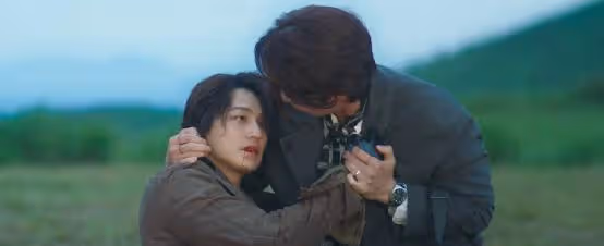 時隔三年,李棟旭再演男版九尾狐,搭檔《頂樓》瘋批金素妍