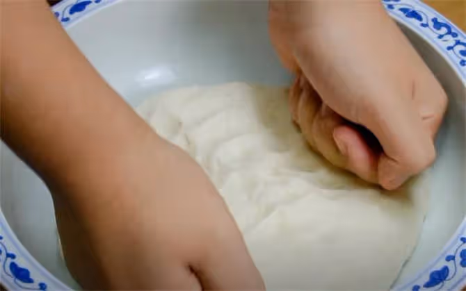 家常油條做法,全程技巧分享,酥脆起泡,這樣做吃著就是香