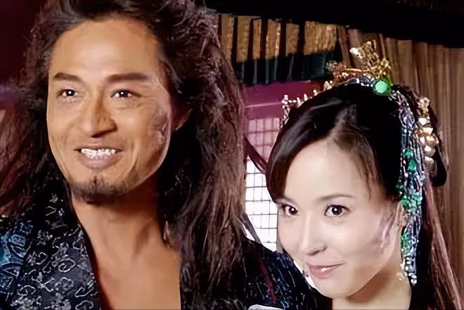 演員吳佳尼:嫁大21歲馬景濤,離婚後獨自帶孩子,如今她還好嗎?