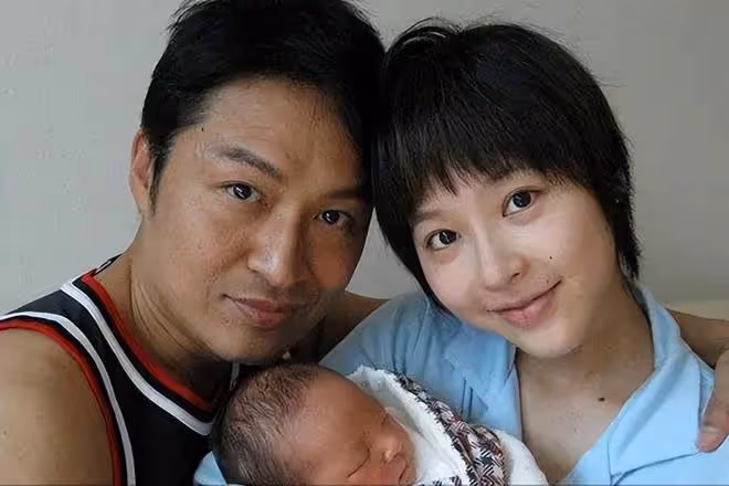 演員吳佳尼:嫁大21歲馬景濤,離婚後獨自帶孩子,如今她還好嗎?