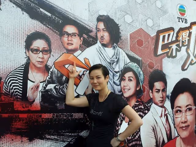 一路走好!54歲TVB女星溫裕紅因癌症離世,效力23年是金牌綠葉