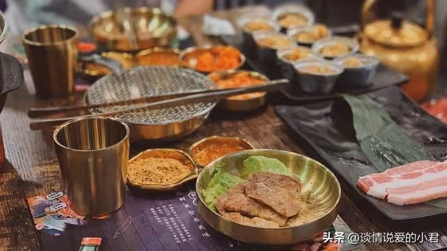學區房借大姐住8年,去要房的時候她說還房可以,但是得再借一套