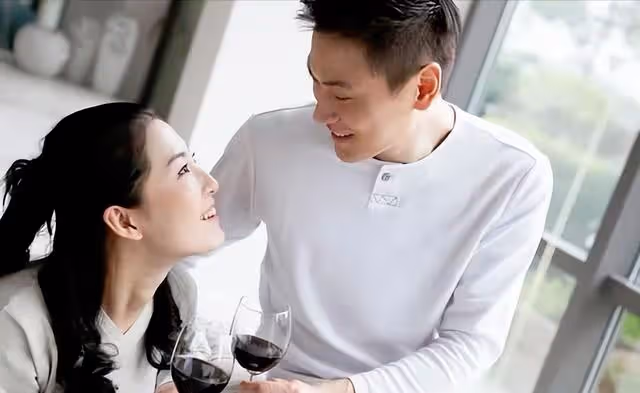 小夫妻丁克,49歲婆婆「備孕二胎」催生,兒子:敢生就斷絕關係