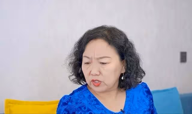 小夫妻丁克,49歲婆婆「備孕二胎」催生,兒子:敢生就斷絕關係