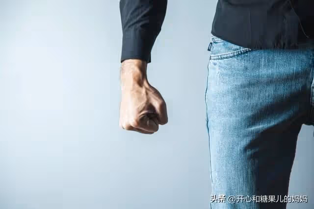 因為婚禮前懷孕,婆婆說16萬彩禮不給了,這孩子我不生錯了嗎?