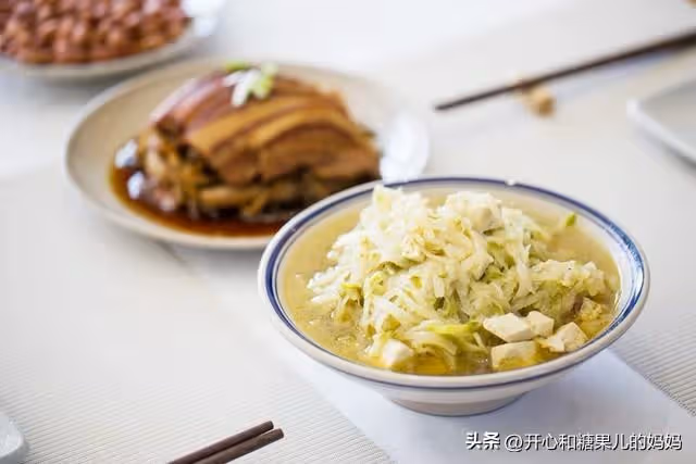 女兒出生三個月時,得知婆婆已懷孕三個多月,我選擇離婚有錯嗎?