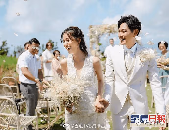 黃翠如蕭正楠結婚5周年！送全套鑽飾製造驚喜遭撞破掃興收場