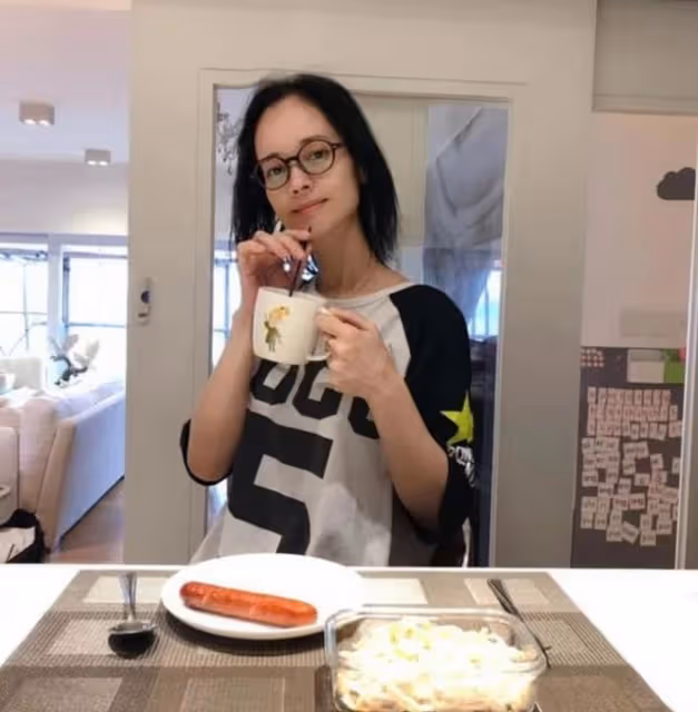 找到新工作!息影艷星患厭食症病情反覆,每天狂嘔幸獲老闆娘體諒