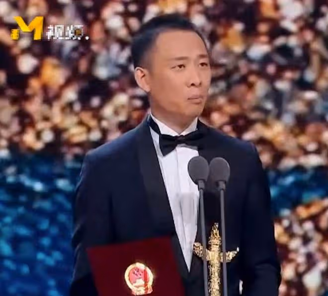 華表獎獲獎名單出爐,張譯拿下電影獎大滿貫,易烊千璽陪跑意難平