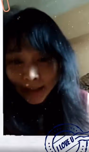 天后許美靜近照頭髮亂成鳥窩,曾火過王菲,卻為情成街頭賣唱