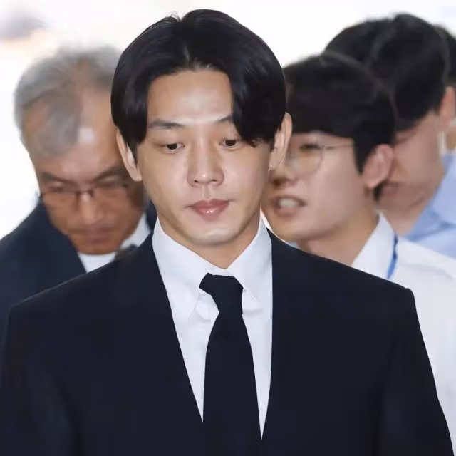 劉亞仁接受拘捕令調查！承認吸毒嫌疑，否認策劃男友出逃