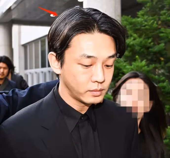 劉亞仁接受拘捕令調查!承認吸毒嫌疑,否認策劃男友出逃