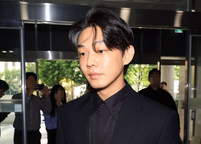 劉亞仁接受拘捕令調查!承認吸毒嫌疑,否認策劃男友出逃