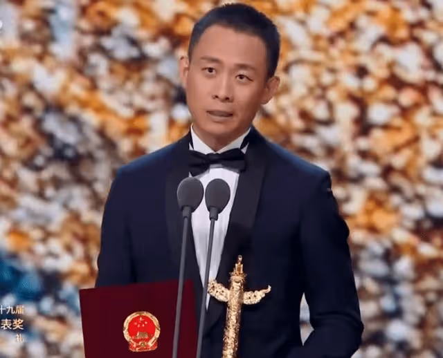 張子楓華表獎獲獎曝後,邀請張譯劉燁團建被拒絕,原因讓人笑翻