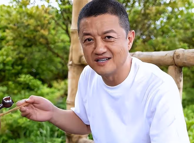 這一次，價值8億太湖石，徹底扯下了李亞鵬的遮羞布！